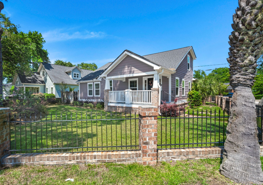 Exterior of the Berckman Road rental home